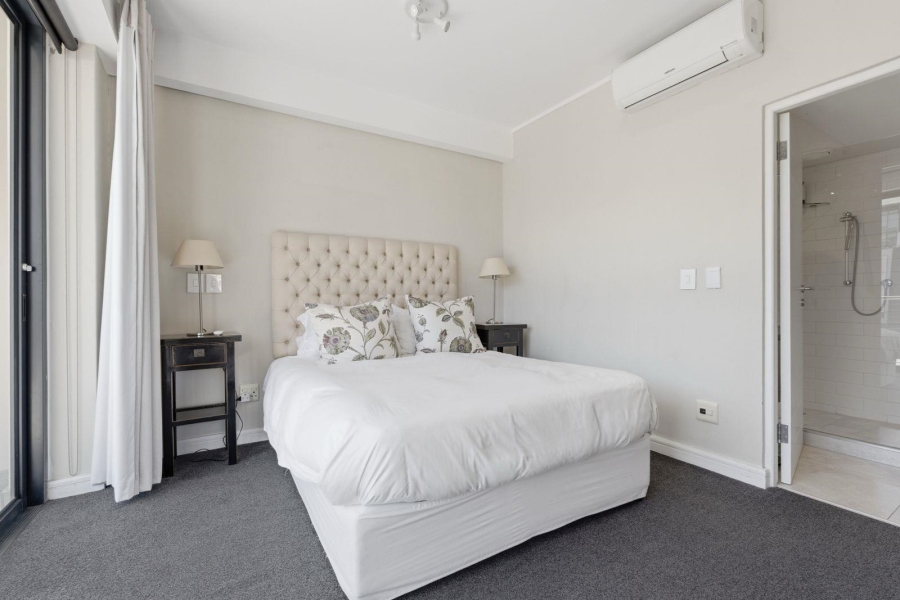 2 Bedroom Property for Sale in De Waterkant Western Cape